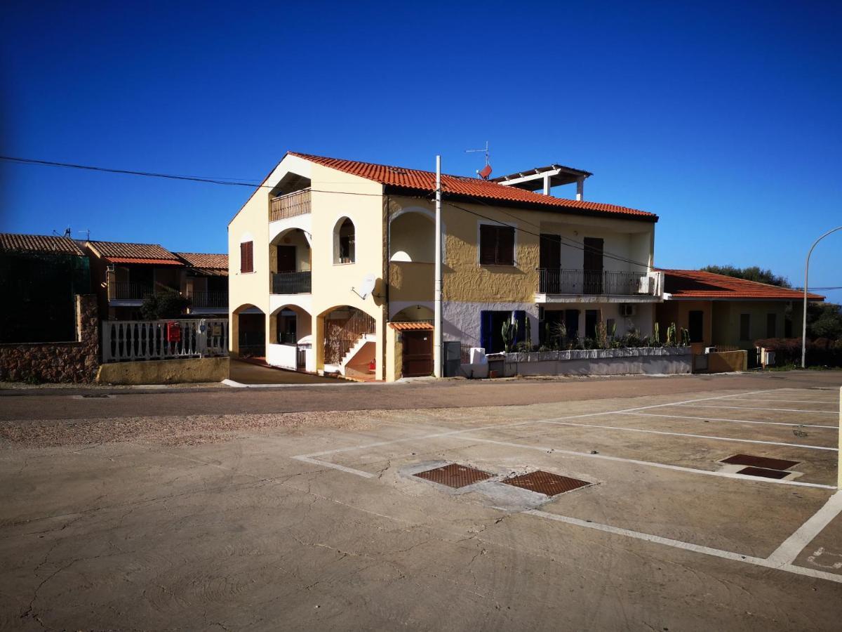 Biablu Appartement Valledoria  Buitenkant foto